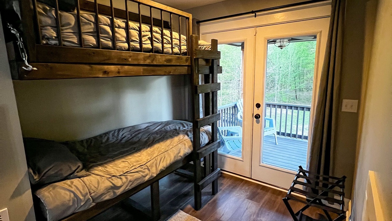 Photo of Bedroom in Newton County