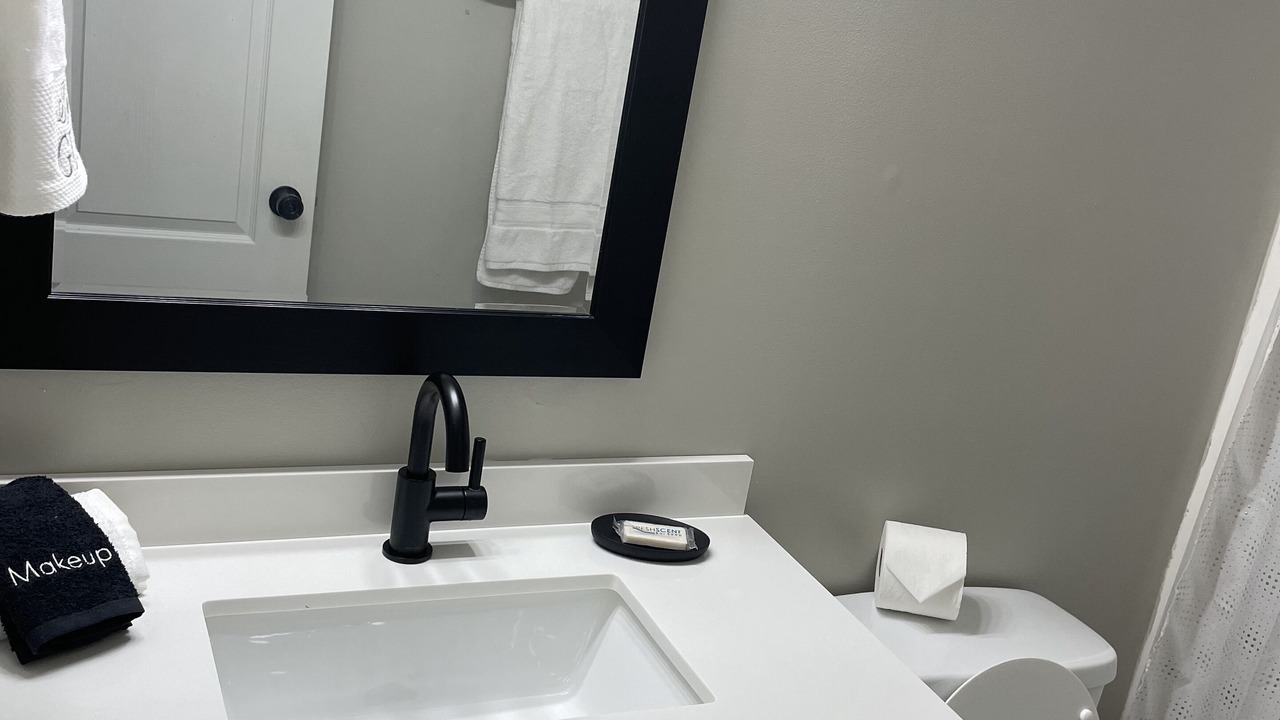 Photo of Bathroom in Church Street