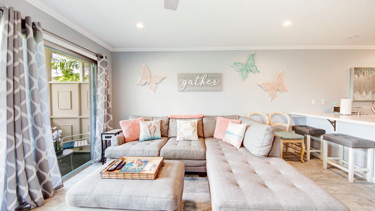 Photo of Livingroom in Wailua