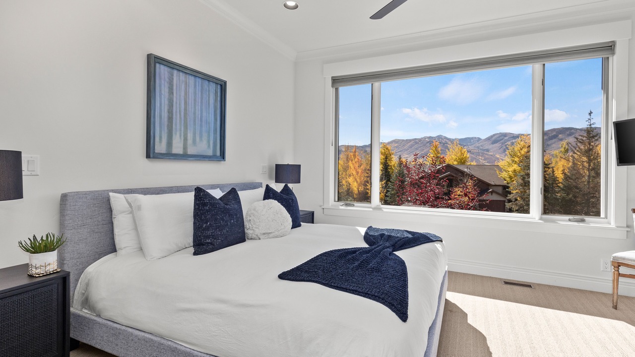 Photo of Bedroom in Park Meadows