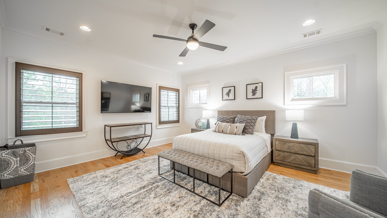 Photo of Bedroom in Sandy Springs