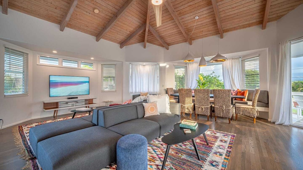 Photo of Livingroom in Princeville