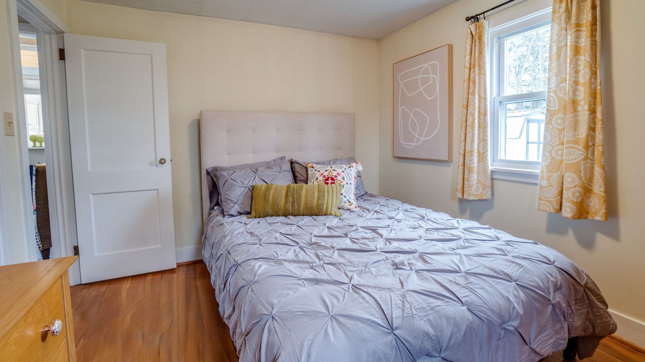 Photo of Bedroom in Town of Jerusalem