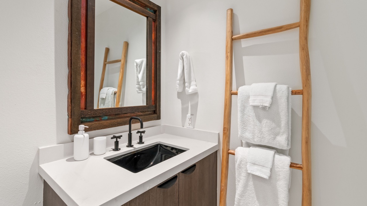 Photo of Bathroom in Princeville