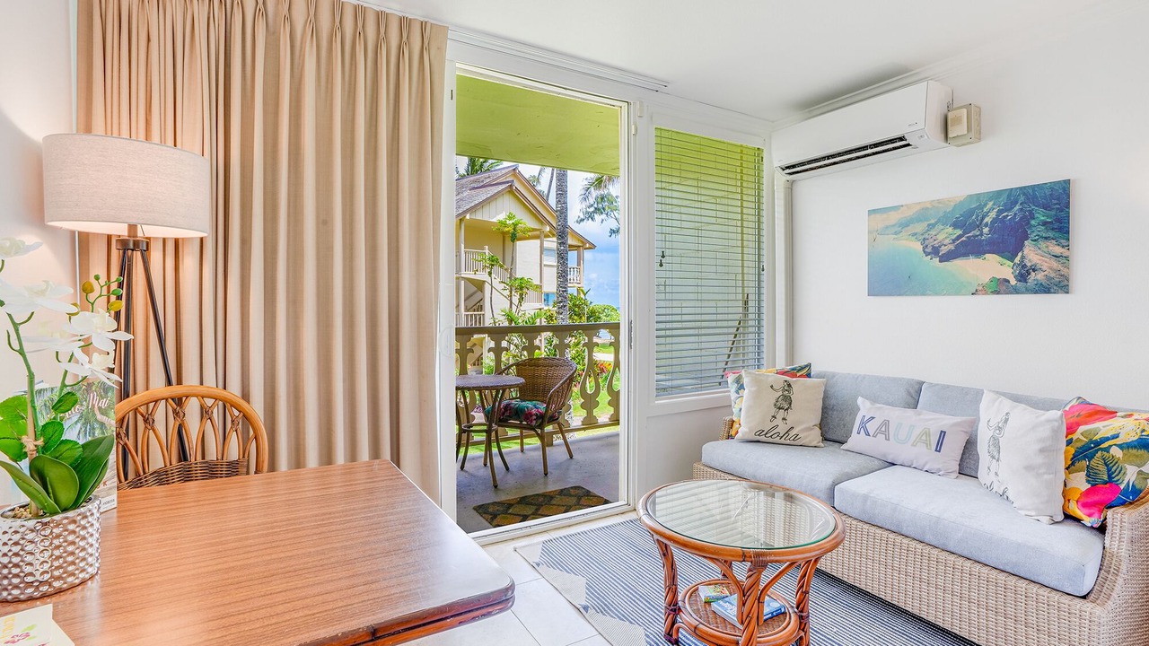 Photo of Livingroom in Wailua