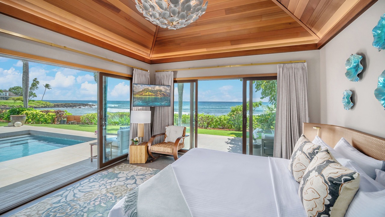 Photo of Bedroom in Poipu