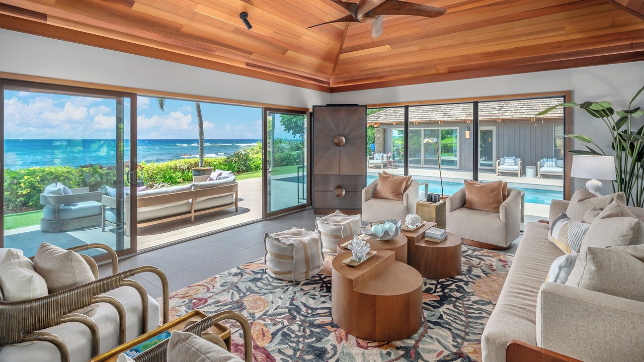 Photo of Livingroom in Poipu