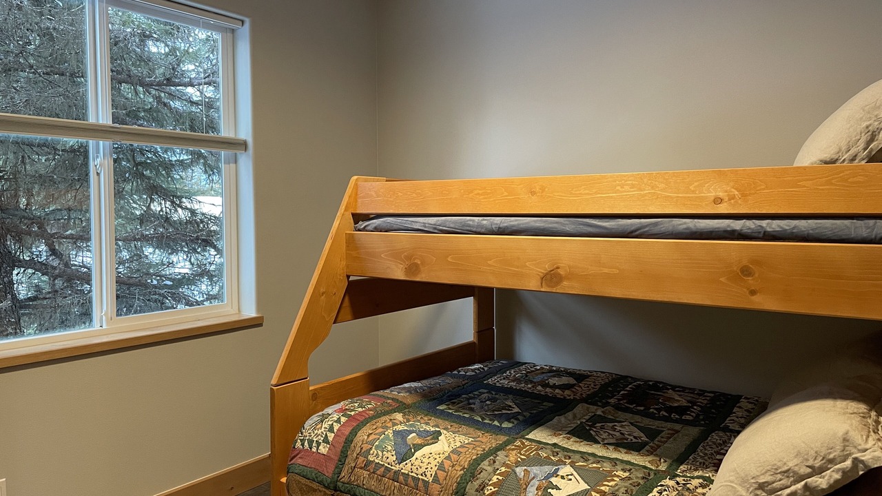 Photo of Bedroom in Anchor Point