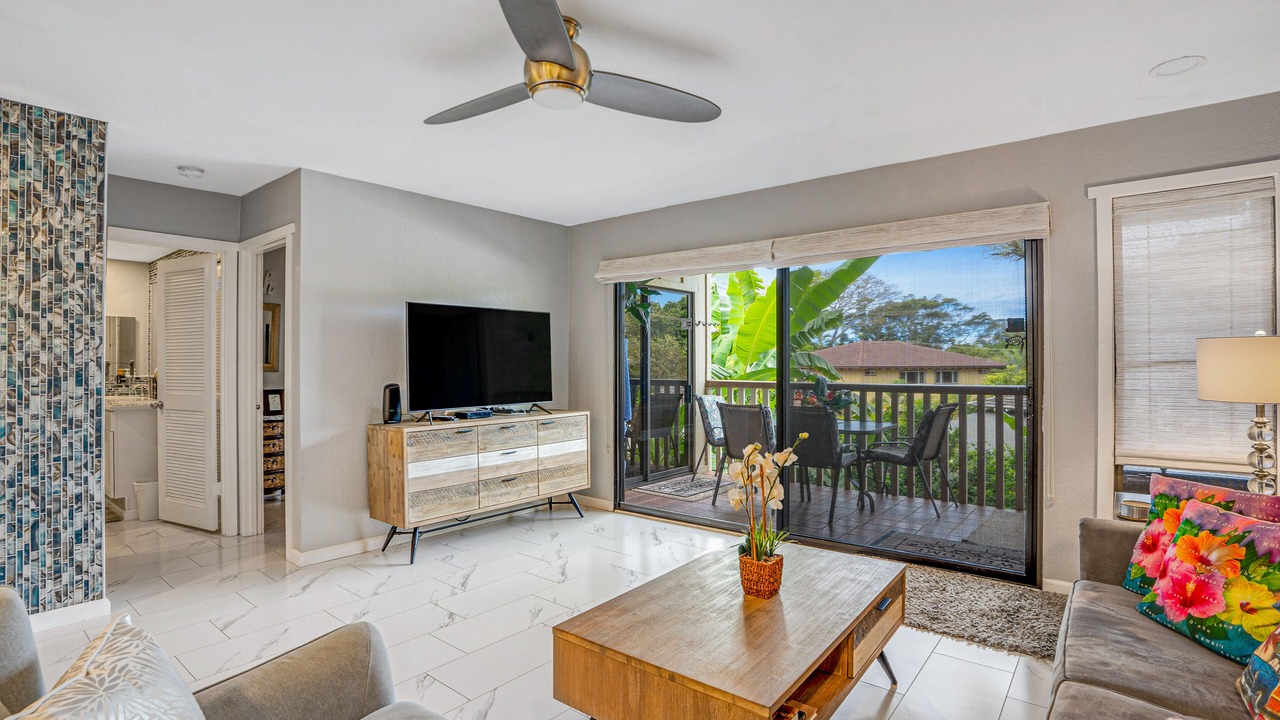 Photo of Livingroom in Poipu