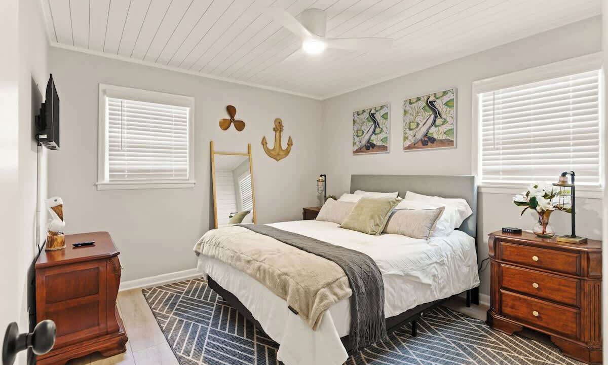 Photo of Bedroom in Jekyll Island