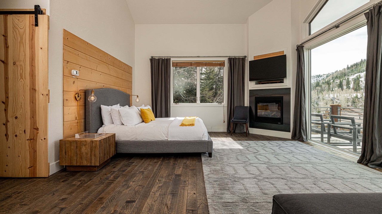 Photo of Livingroom in Deer Valley