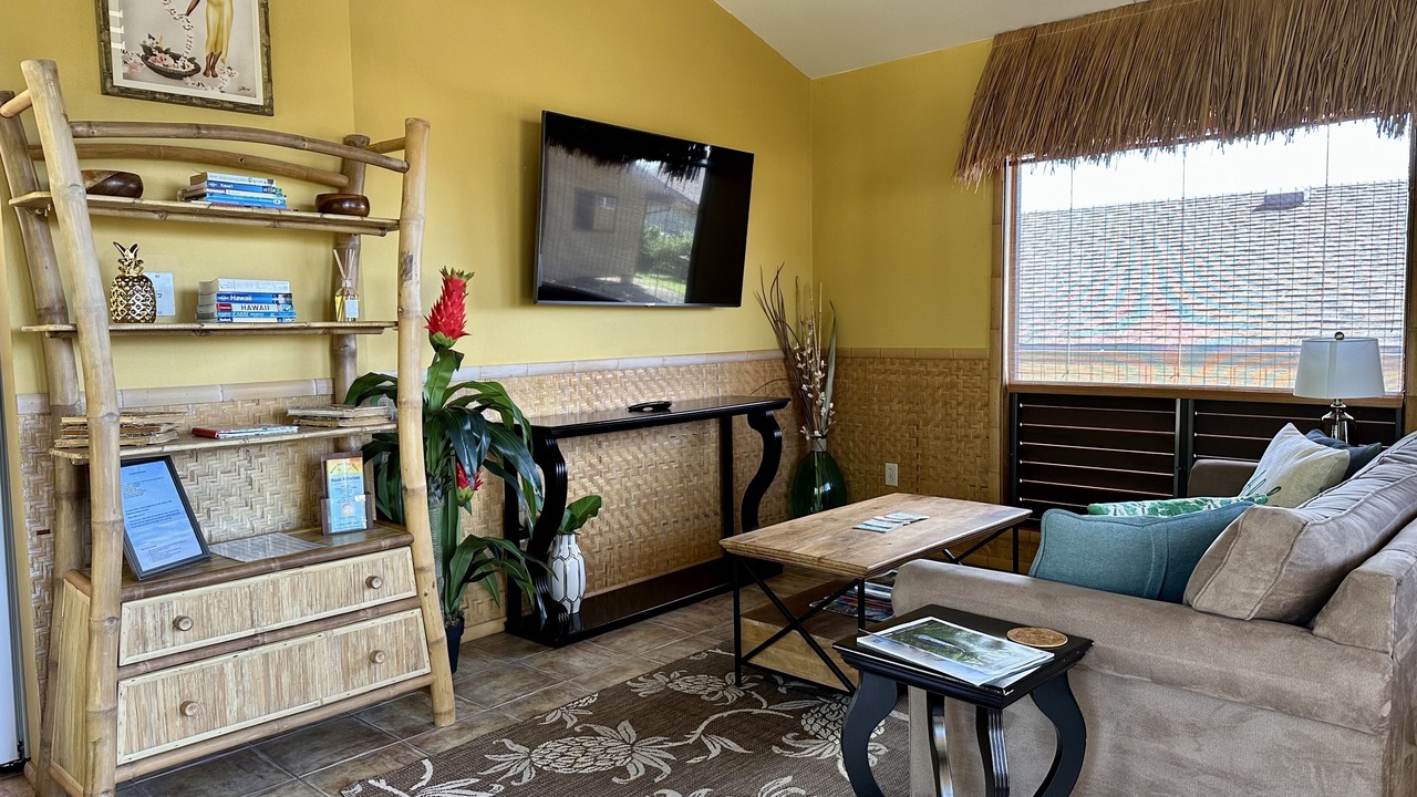 Photo of Livingroom in Kalaheo