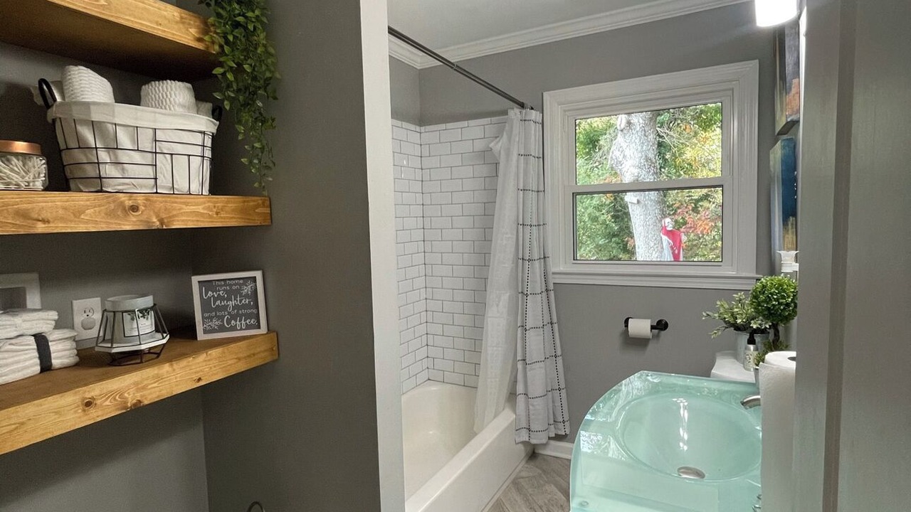 Photo of Bathroom in East Point