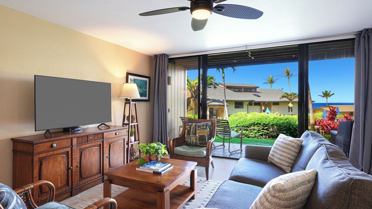 Photo of Livingroom in Poipu