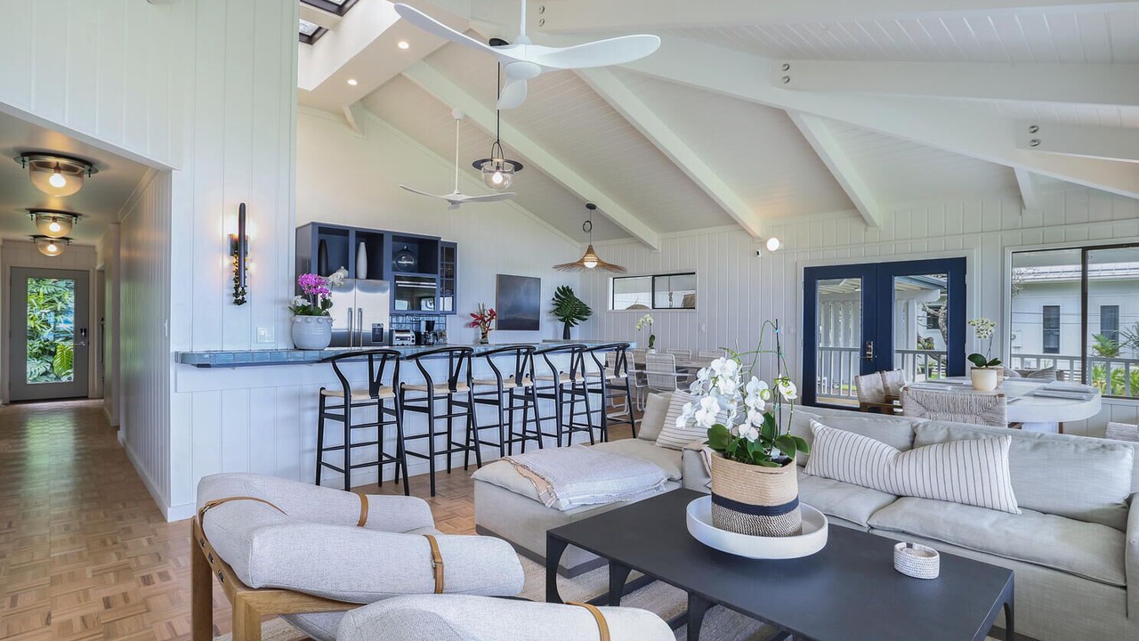 Photo of Livingroom in Kilauea