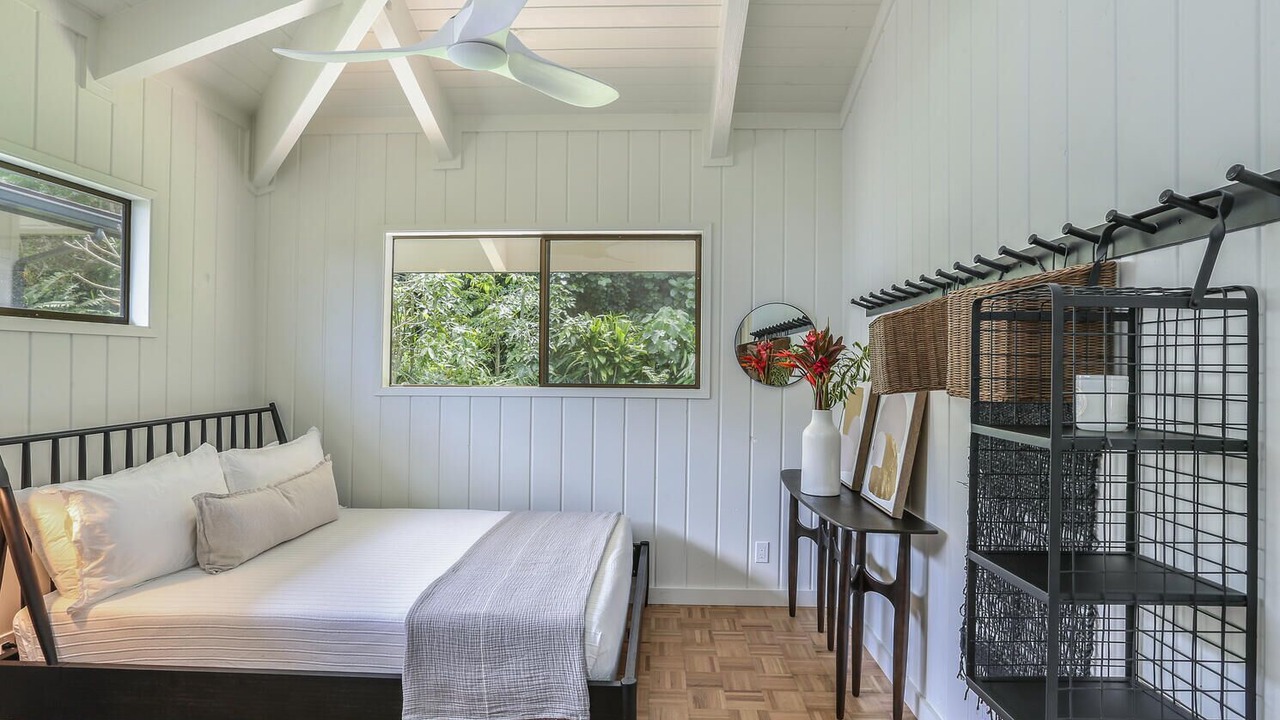 Photo of Bedroom in Kilauea
