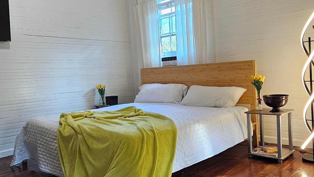 Photo of Bedroom in Cabbagetown
