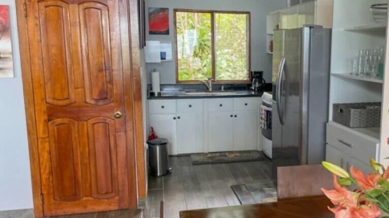 Photo of Kitchen in Laie