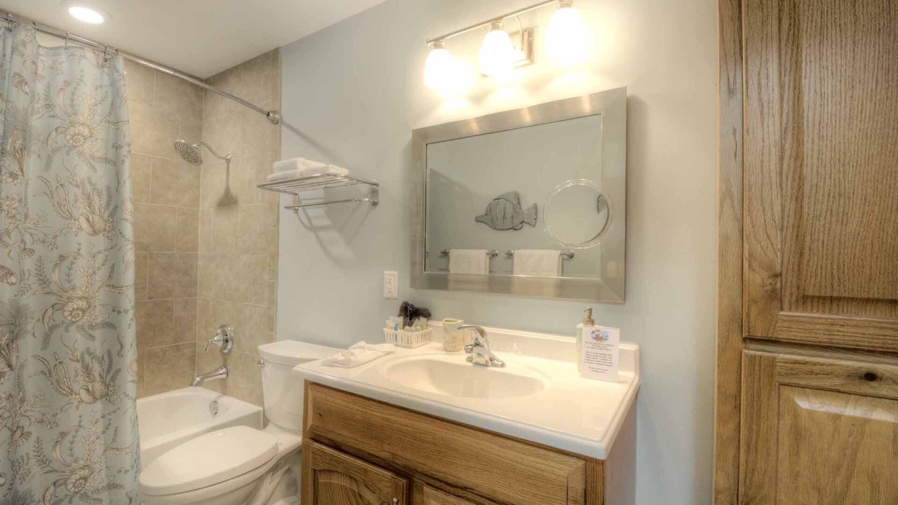 Photo of Bathroom in Demere Park