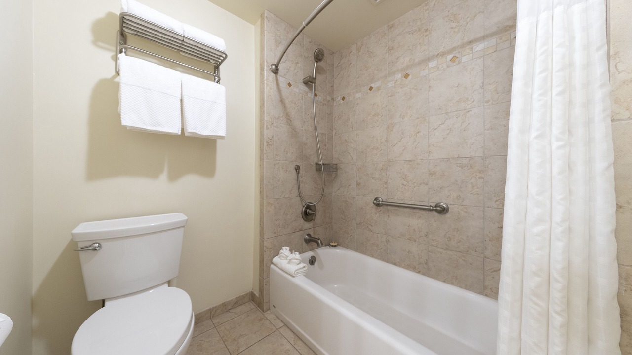 Photo of Bathroom in Princeville