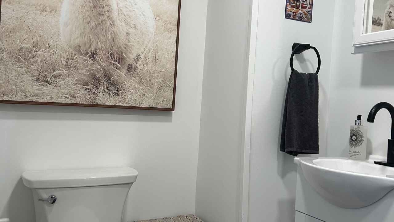 Photo of Bedroom in Saratoga Springs