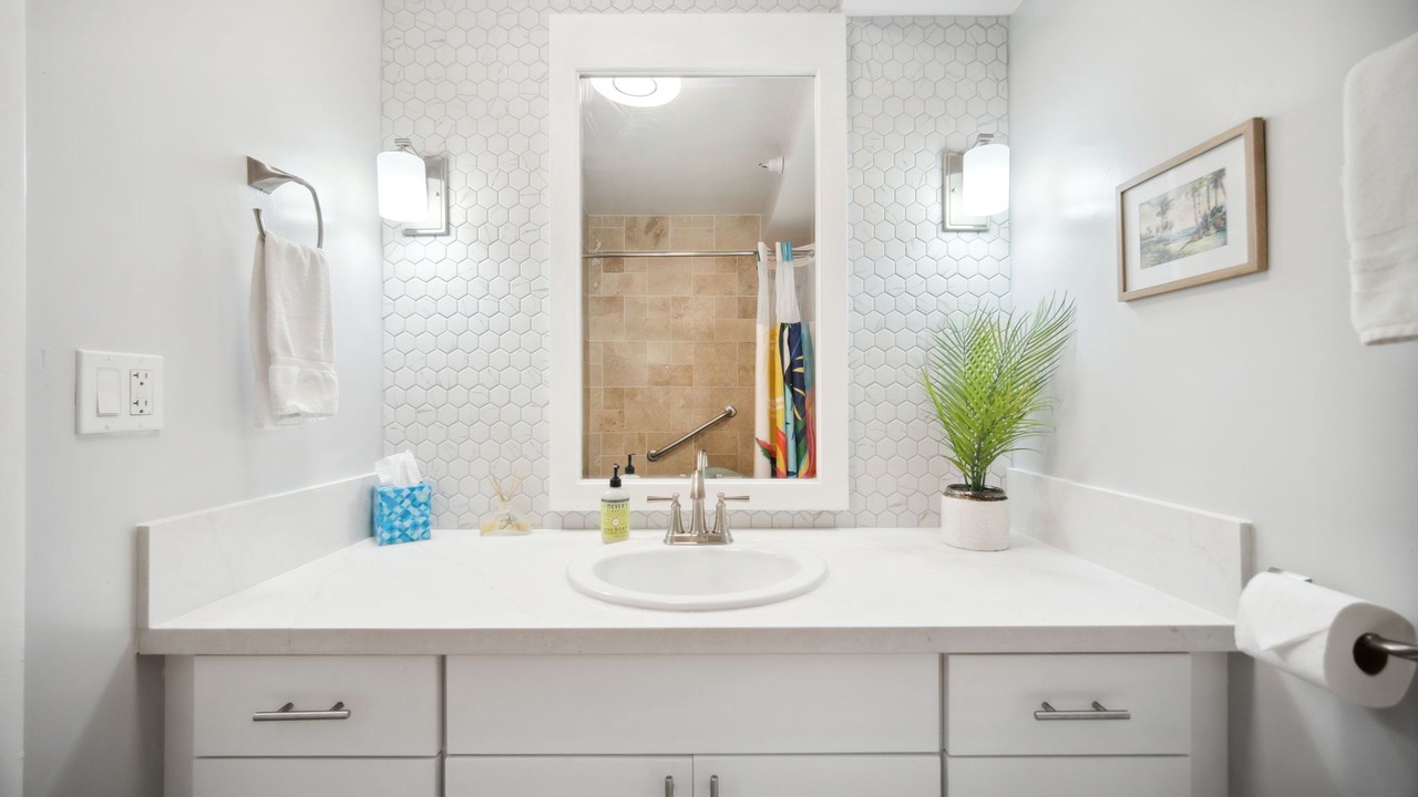 Photo of Bathroom in Hanamaulu