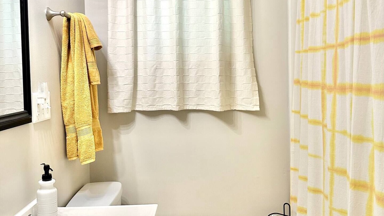 Photo of Bathroom in Stone Mountain