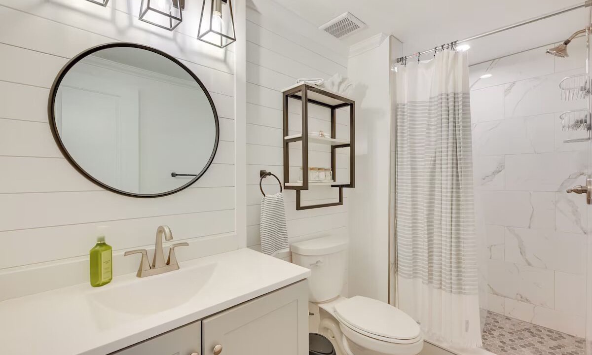 Photo of Bathroom in Laie
