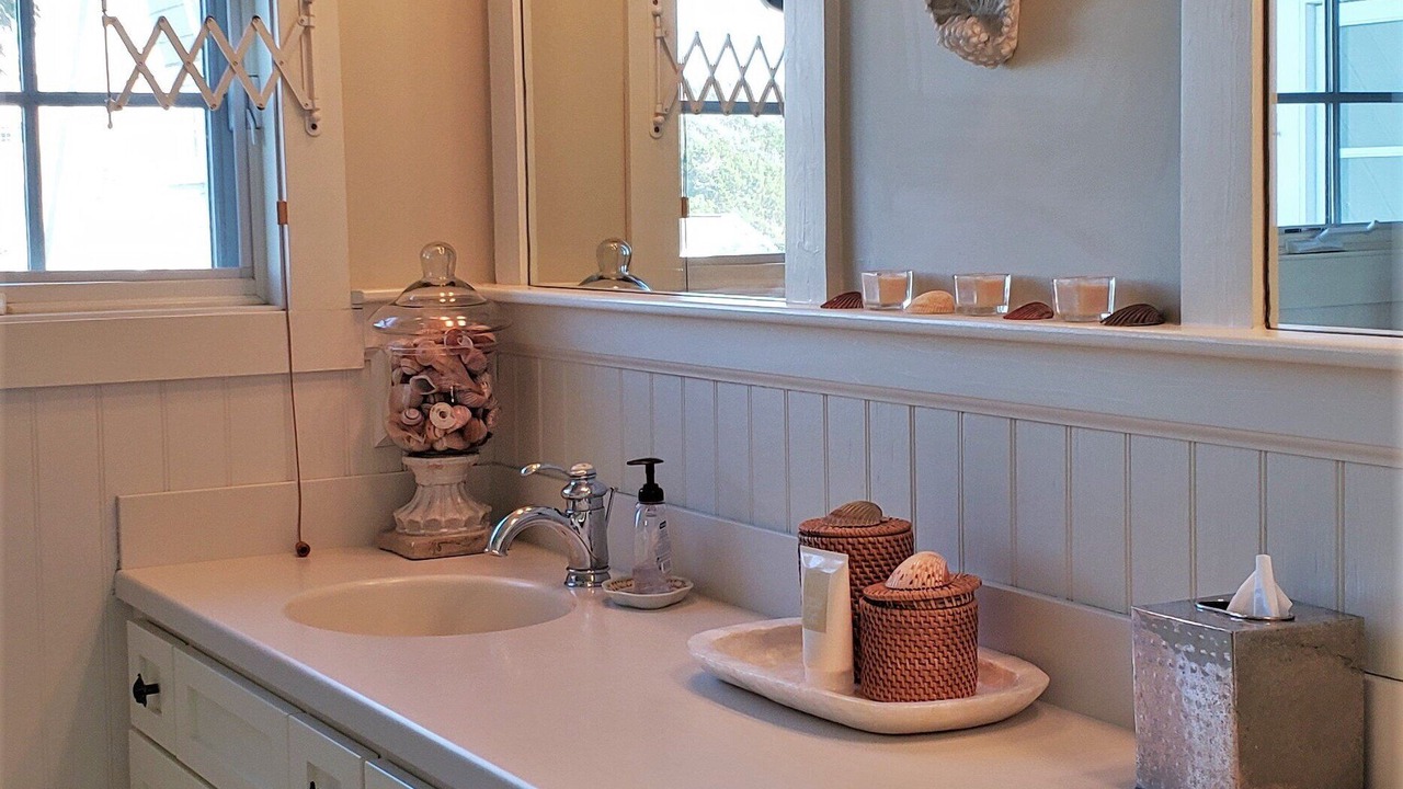 Photo of Bathroom in South Beach