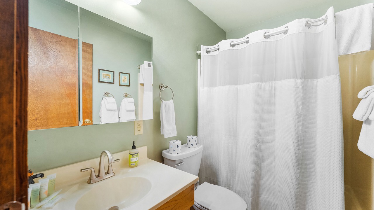 Photo of Bathroom in Warren County