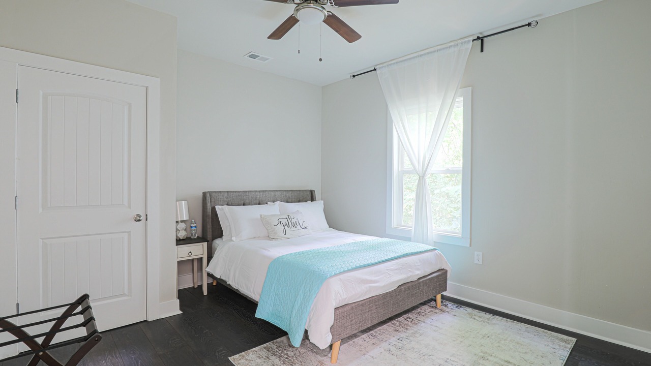 Photo of Bedroom in Underwood Hills