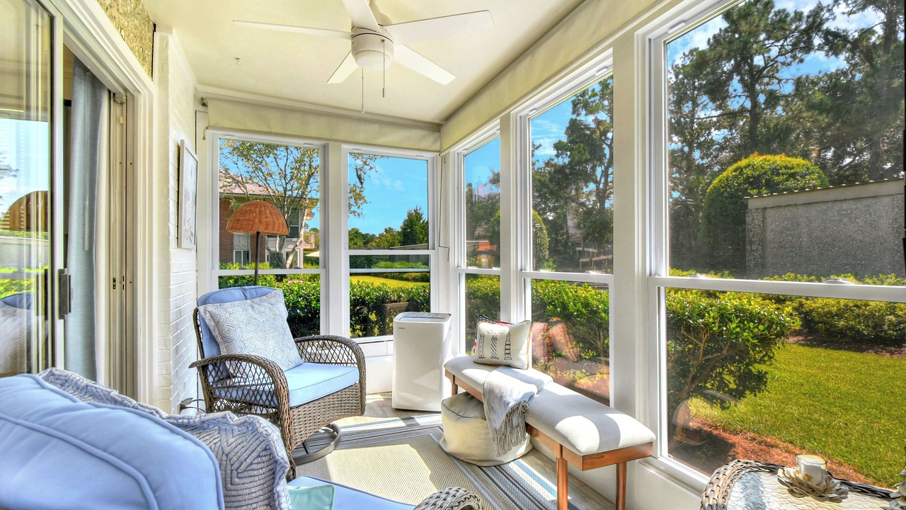 Photo of Livingroom in Saint Simons Island