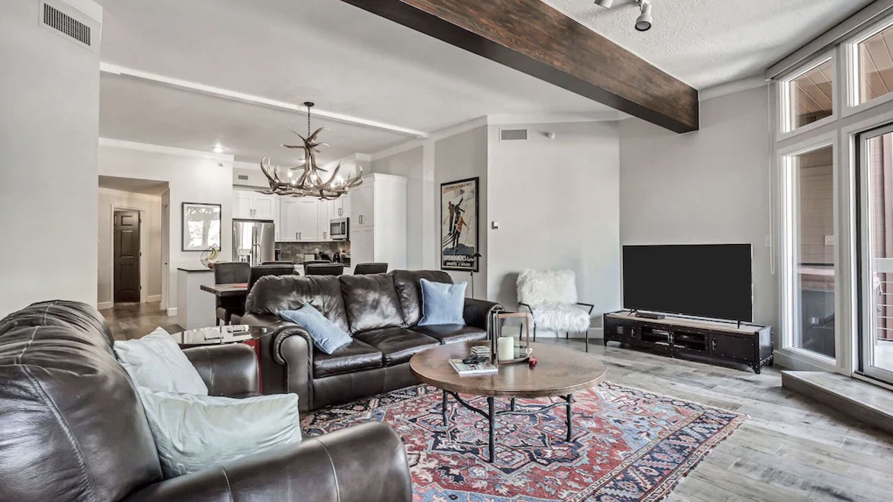 Photo of Livingroom in Deer Valley