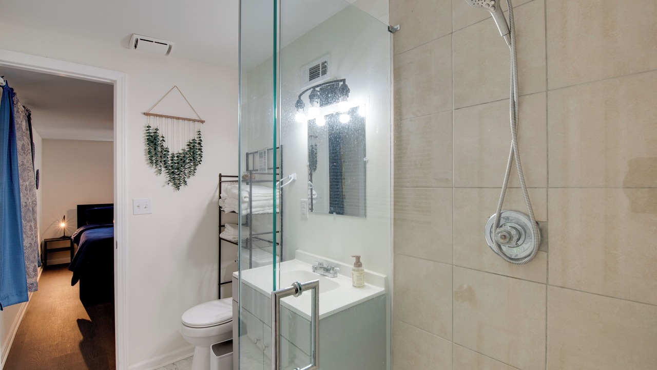 Photo of Bathroom in Sandtown