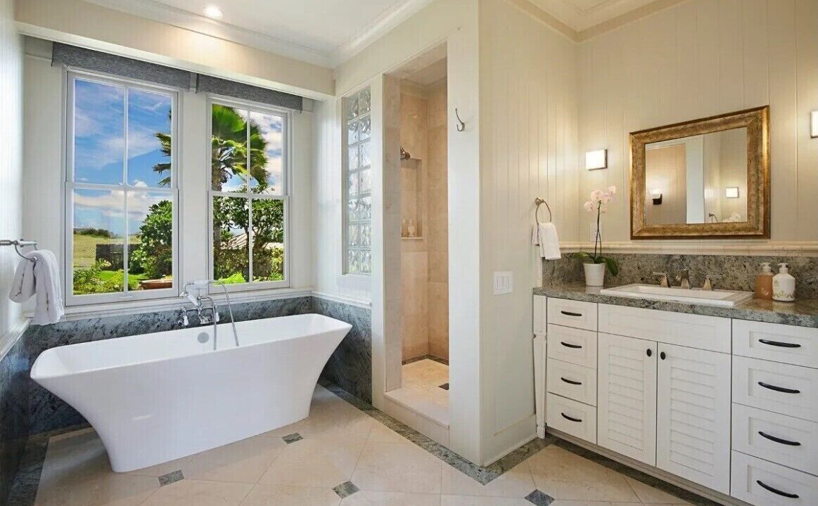 Photo of Bathroom in Poipu