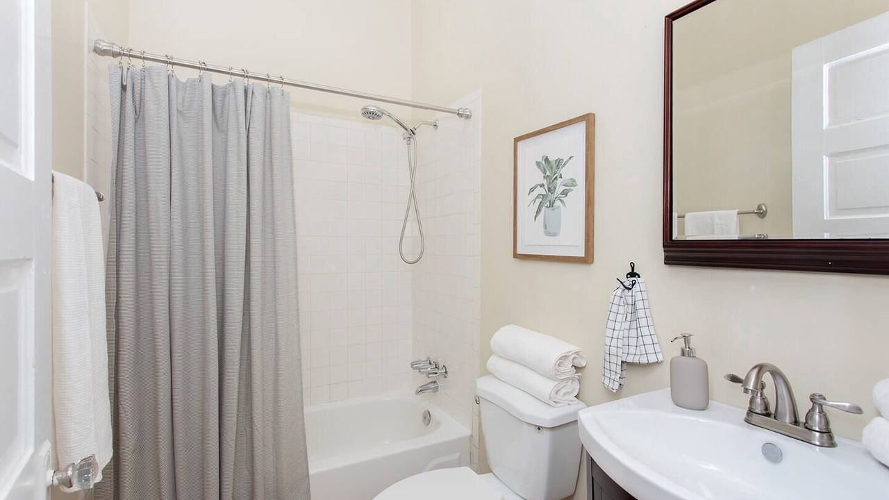 Photo of Bathroom in Candler Park