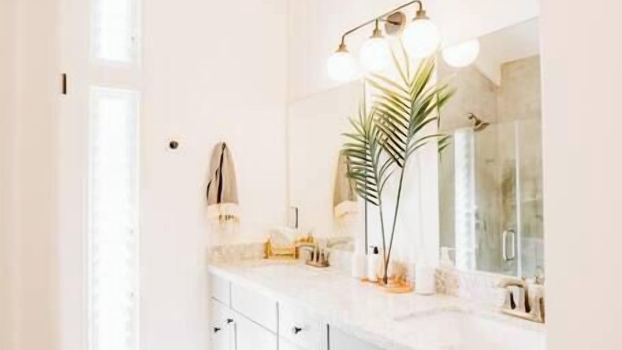 Photo of Bathroom in Princeville