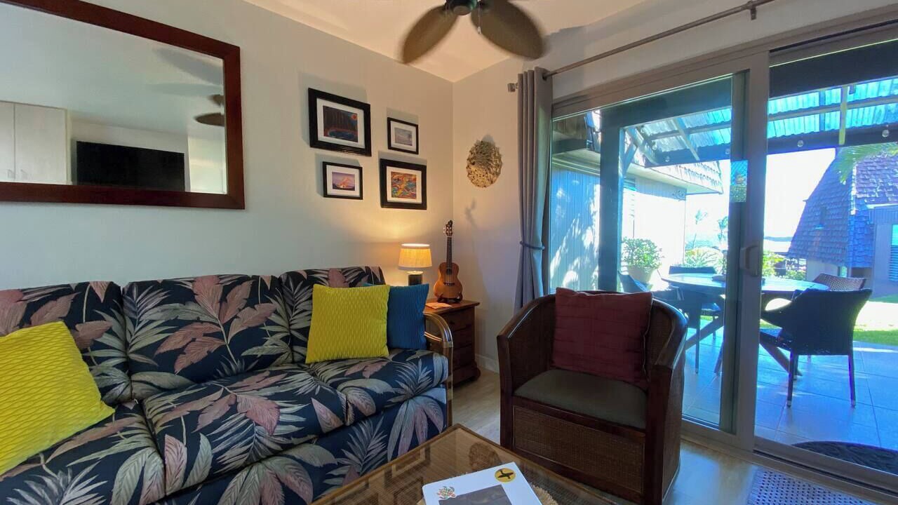 Photo of Livingroom in Punaluu