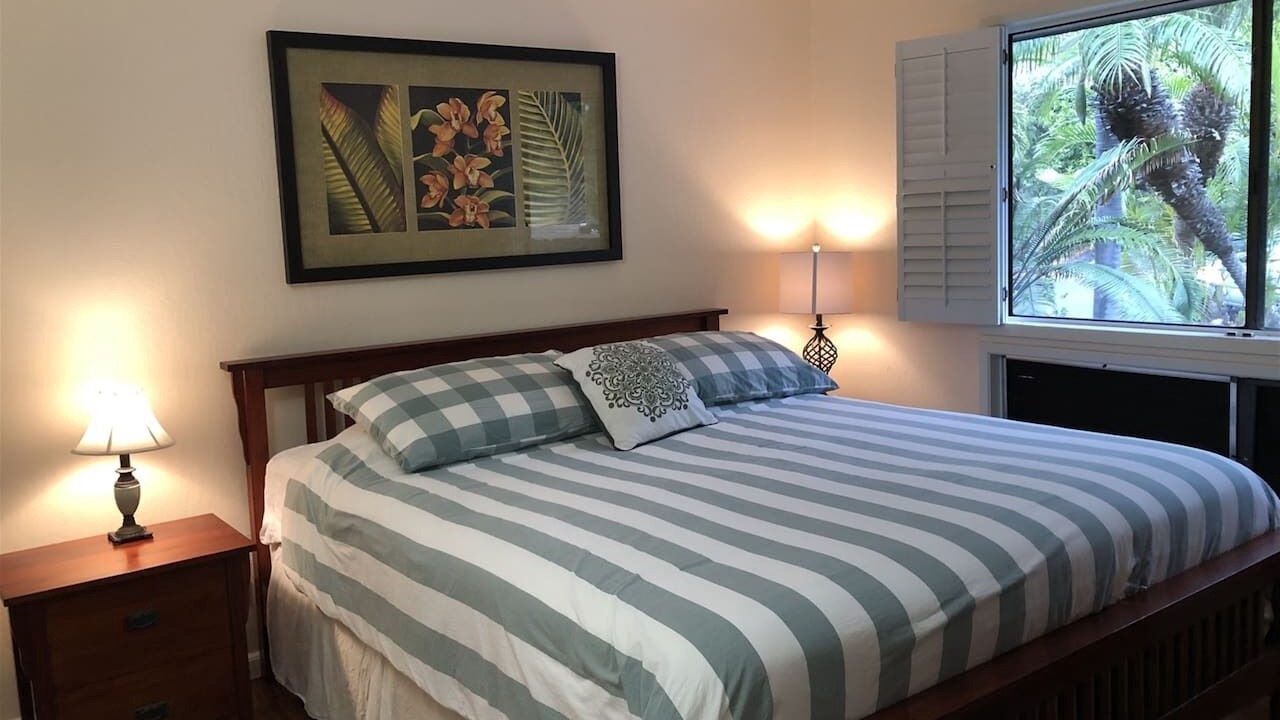 Photo of Bedroom in Punaluu