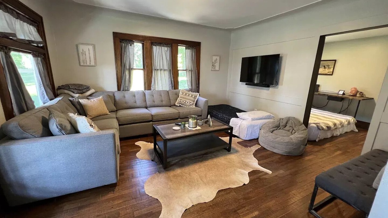 Photo of Livingroom in Byron Center
