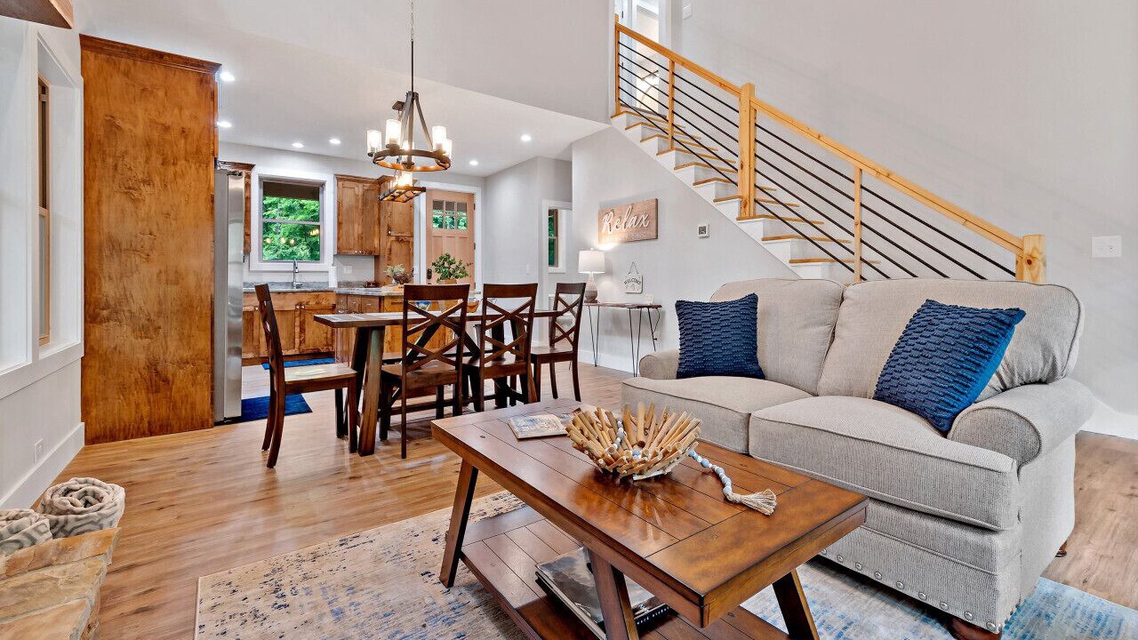 Photo of Livingroom in Frank
