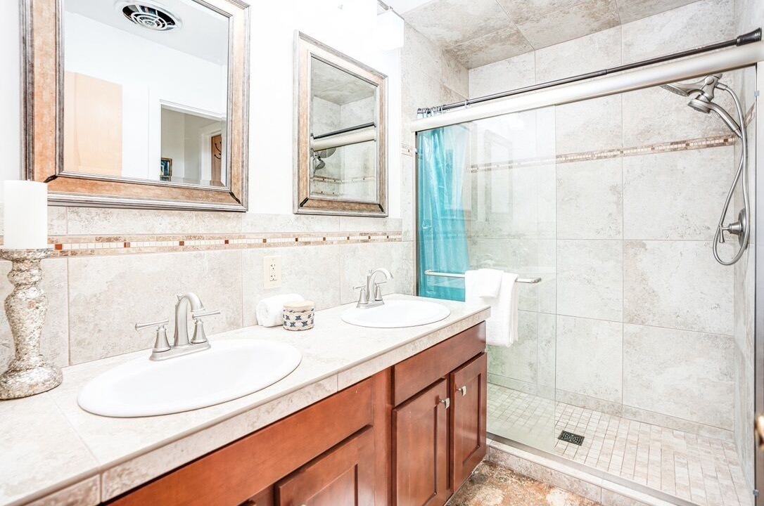 Photo of Bathroom in Nawiliwili
