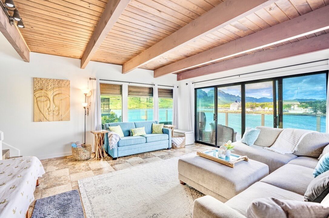 Photo of Livingroom in Nawiliwili