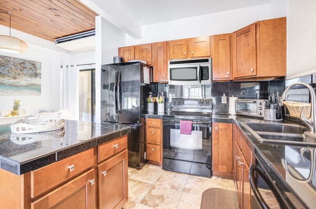 Photo of Kitchen in Nawiliwili