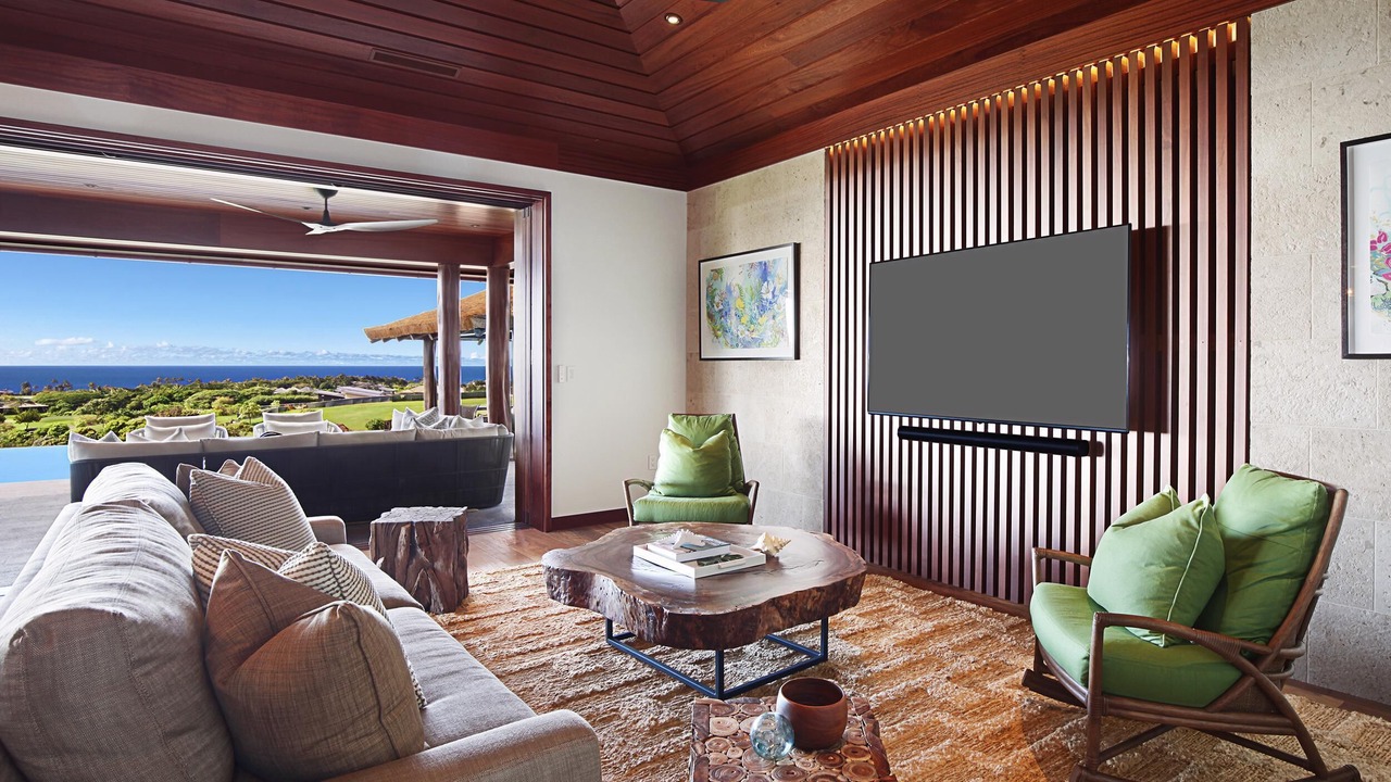 Photo of Bedroom in Poipu