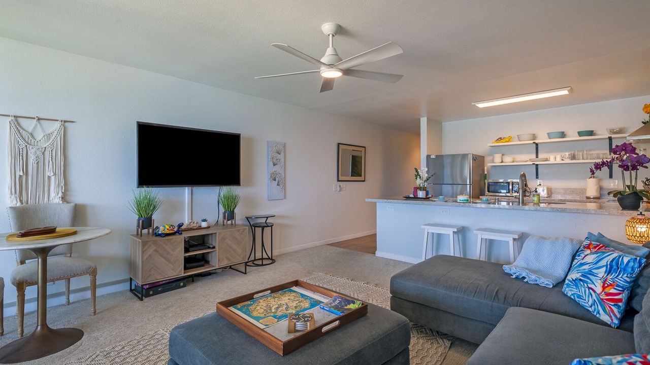 Photo of Livingroom in Wailua House Lots