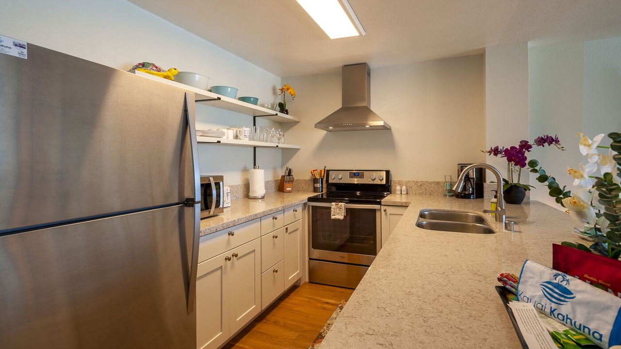 Photo of Kitchen in Wailua House Lots