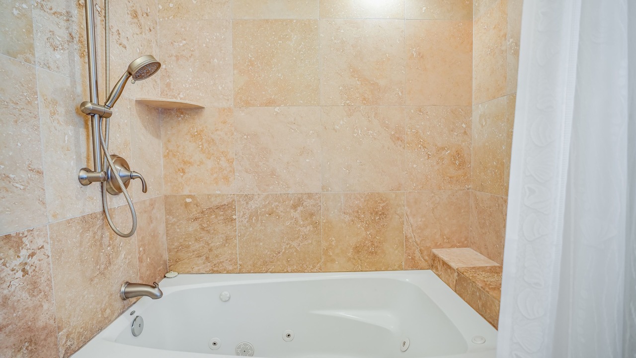 Photo of Bathroom in Princeville