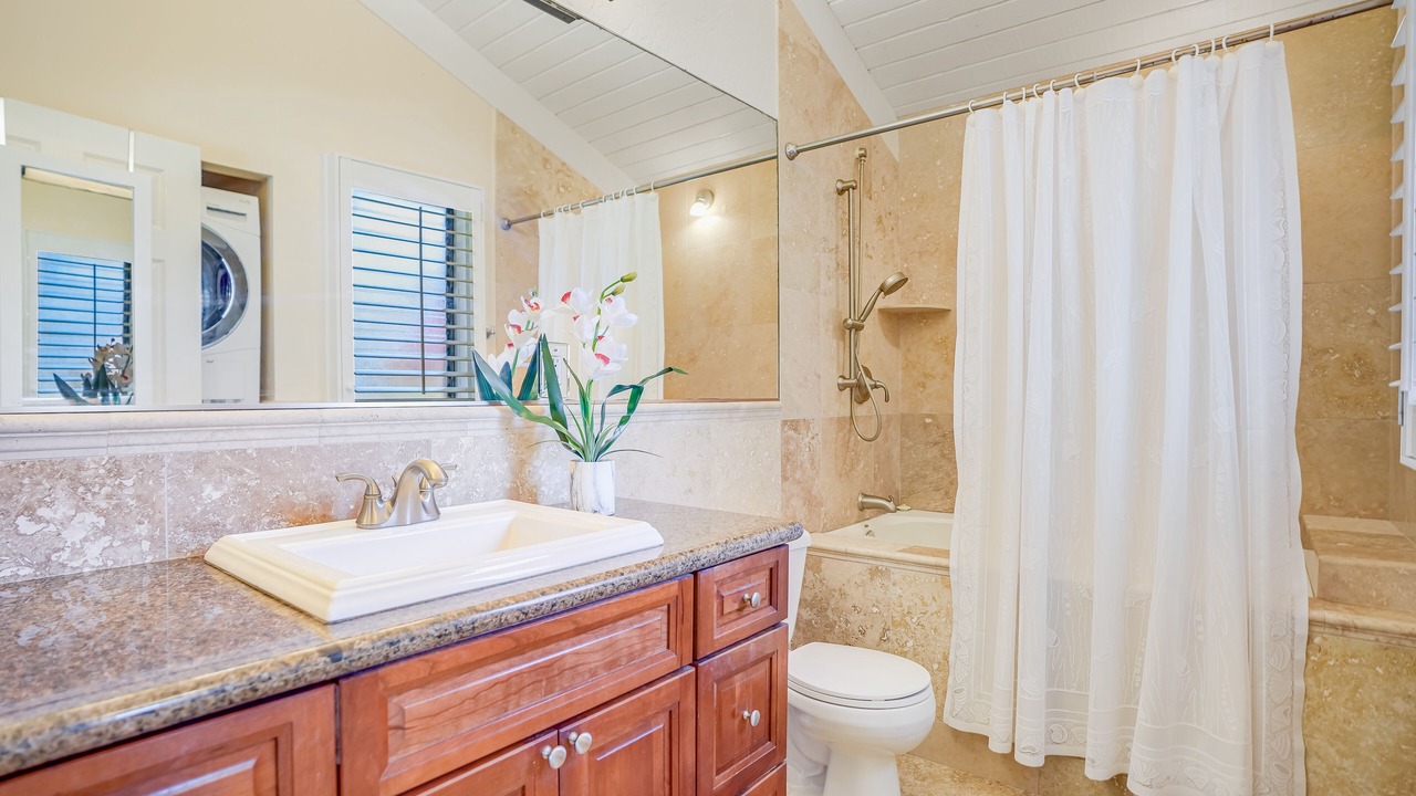 Photo of Bathroom in Princeville