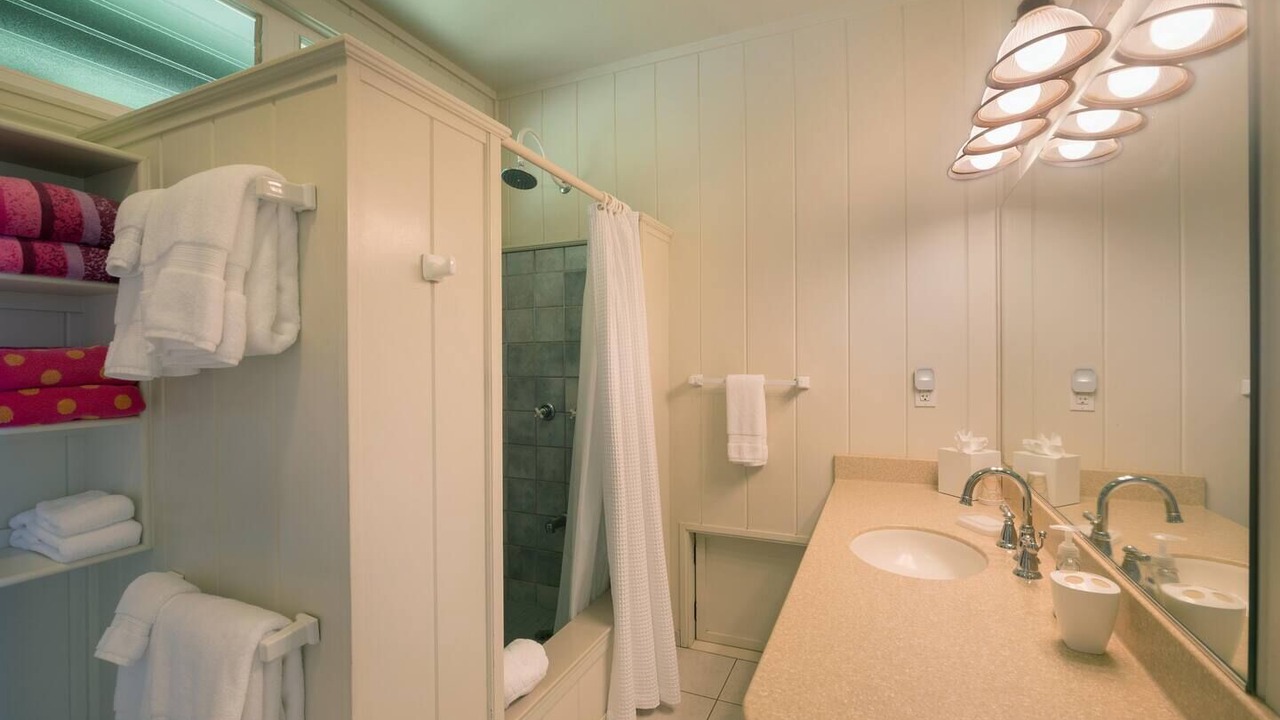 Photo of Bathroom in Hanalei